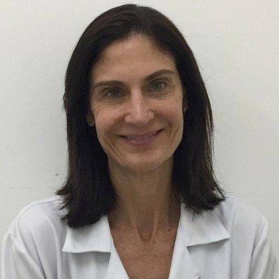 Dra. Paula Moreira da Gama
